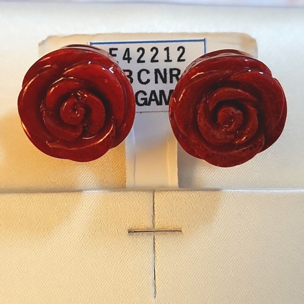 African Coral "Sango" Earrings in 18K solid gold